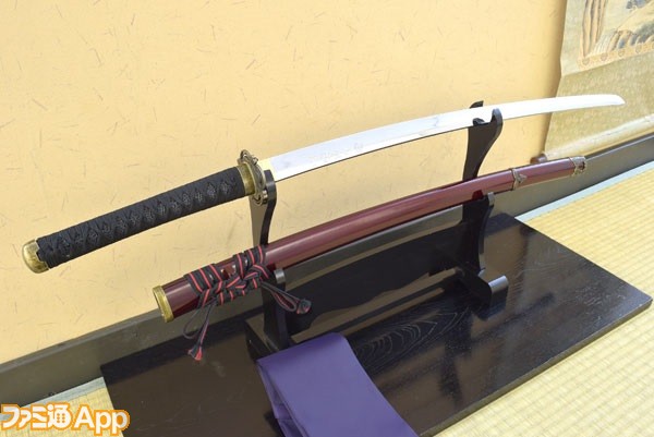 刀剣乱舞』オリジナル模造刀“加州清光”100本限定(25000円)が数十分で即