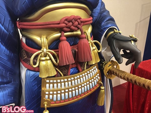 圧倒的な存在感 刀剣乱舞 Online 等身大三日月宗近フィギュアをくまなく激写してきました ビーズログ Com