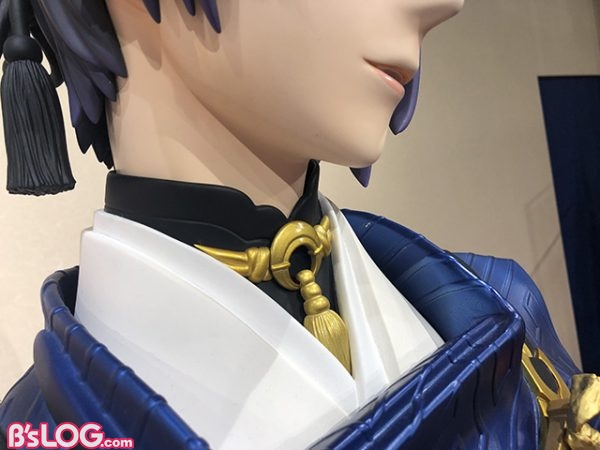 圧倒的な存在感 刀剣乱舞 Online 等身大三日月宗近フィギュアをくまなく激写してきました ビーズログ Com